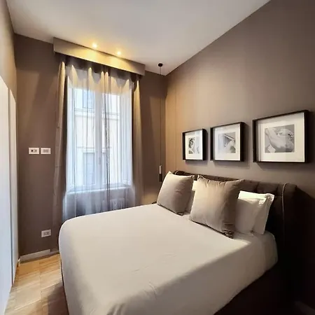 The Condotti - Luxury Serviced * روما