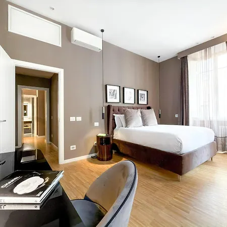 The Condotti - Luxury Serviced * روما